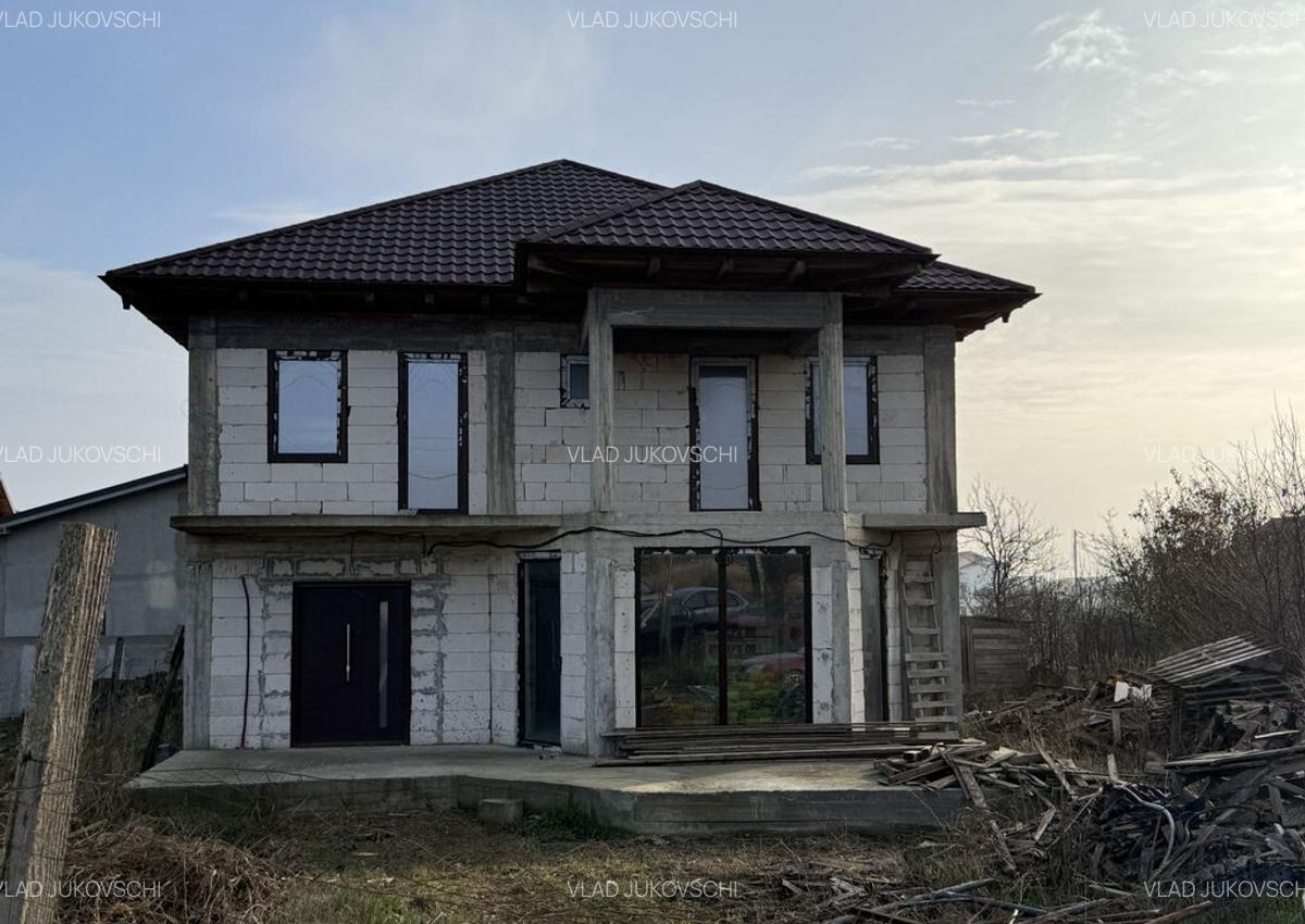 Casa/Vila 7 camere zona Sud - 1