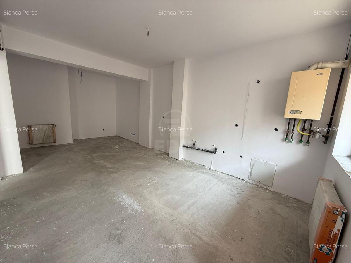 Apartament 2 camere semidecomandat cu parcare subterana zona Teilor - 5