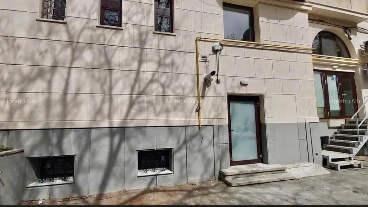 Spațiu comercial, 220 mp în P-ța Unirii - 4