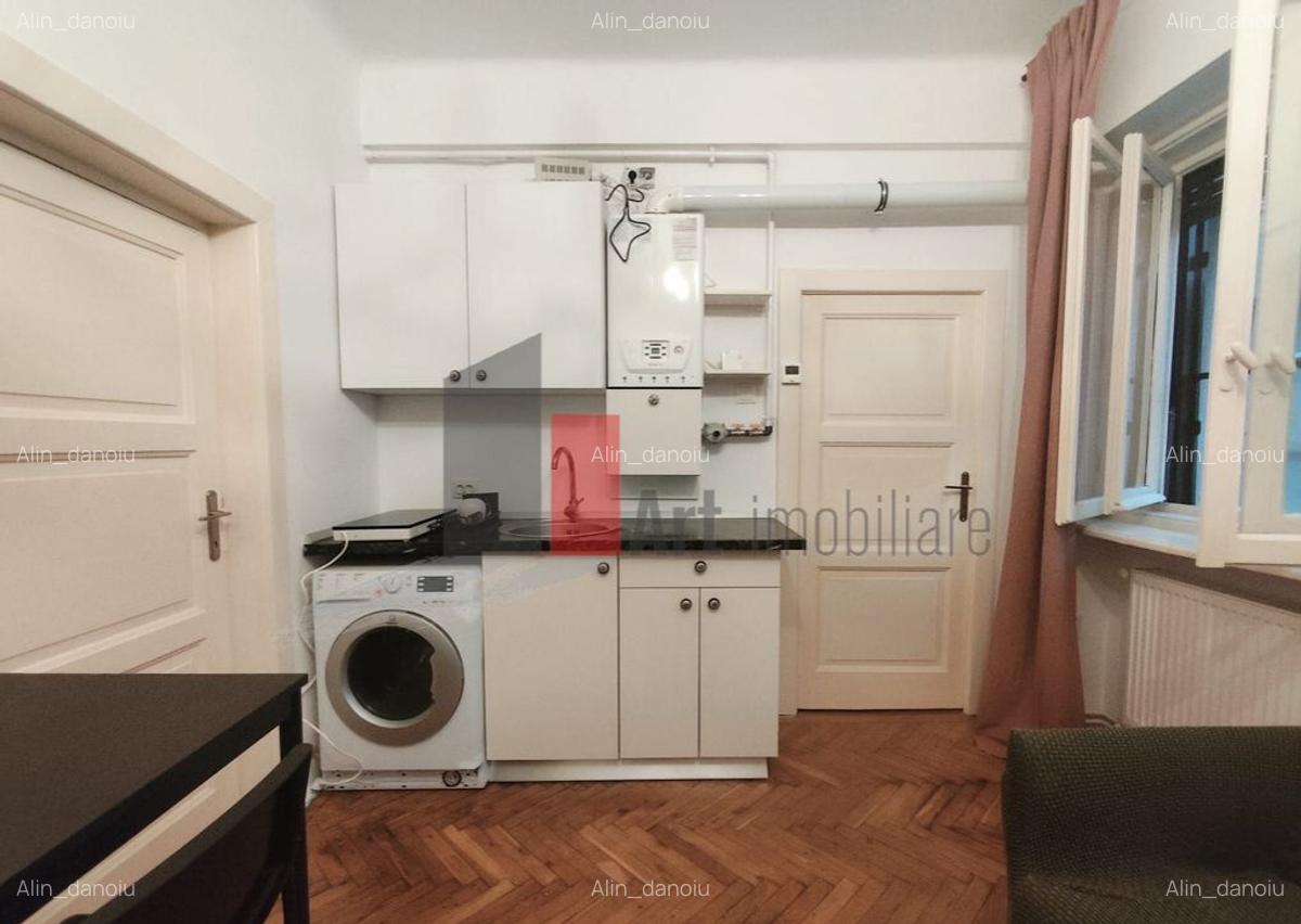 Garsoniera de inchiriat in zona Magheru (ultracentral) - 5