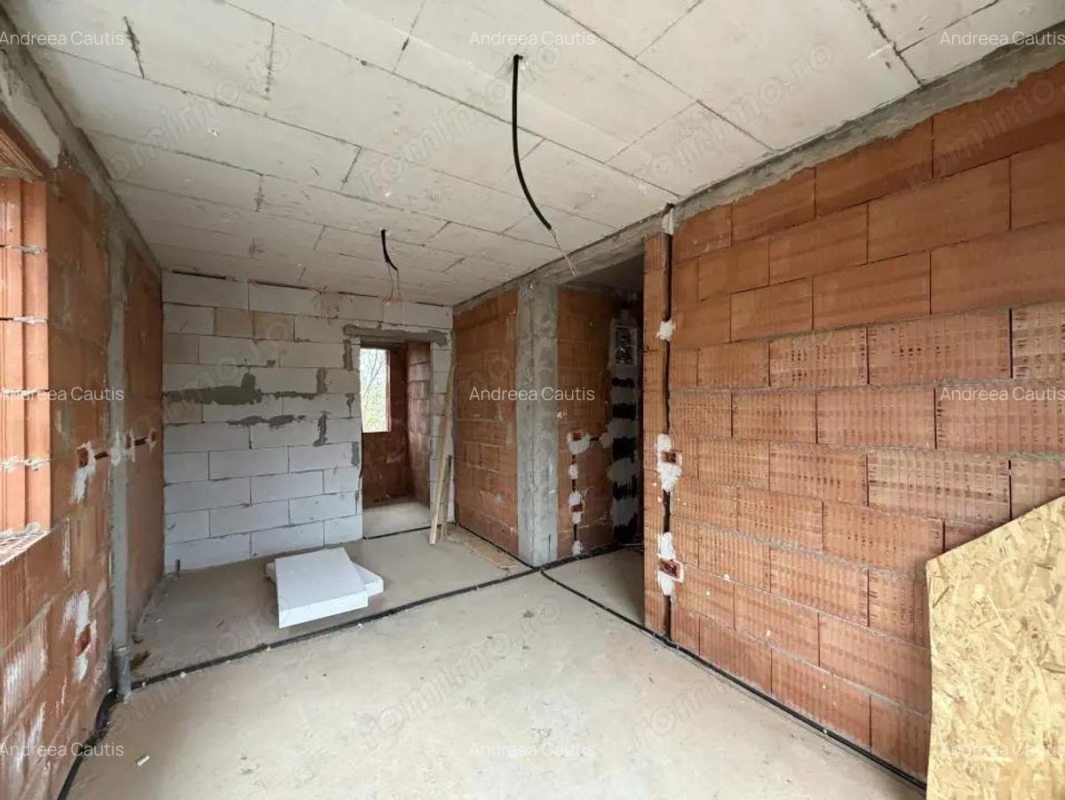 Casa individuala 4 camere, 120mp utili, 405mp teren in Utvin - 12