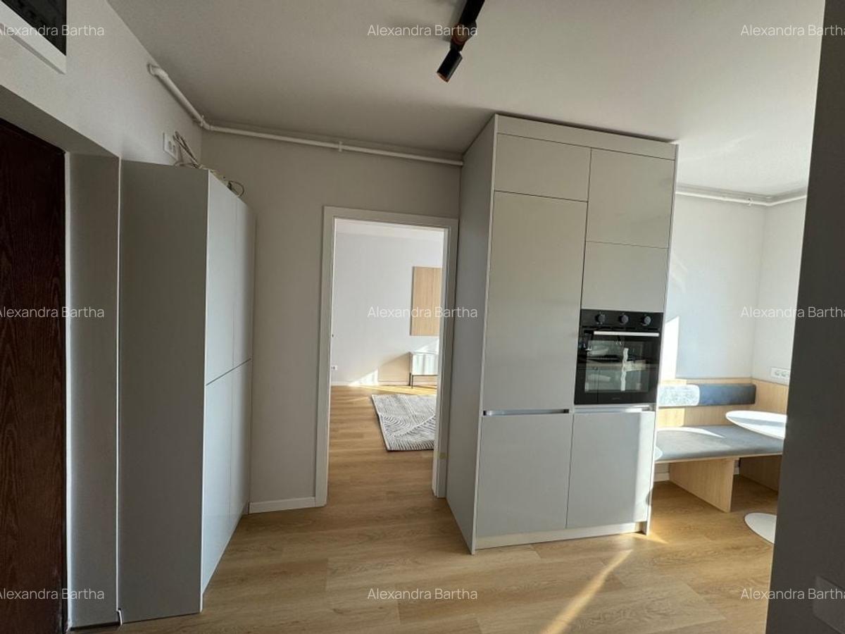 Apartament de închiriat – 2 camere, renovat, vedere panoramică - 4