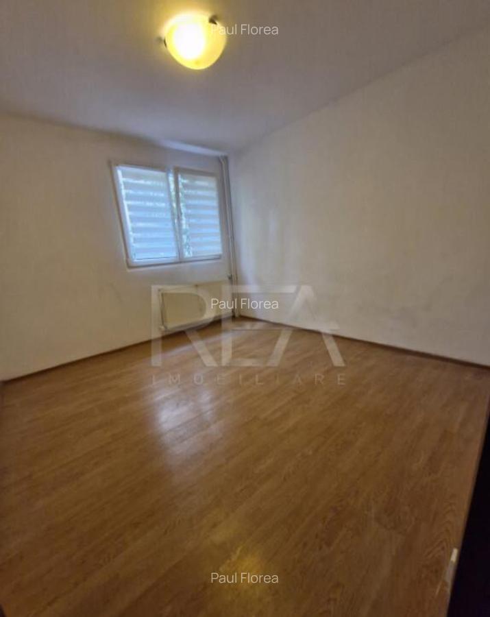 Apartament cu 3 camere la 650 de metri distan?a de mers pe - 3