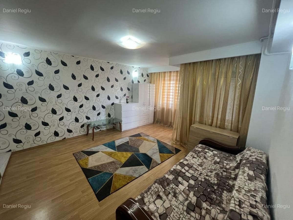 Apartament 3 camere Uverturii - 17