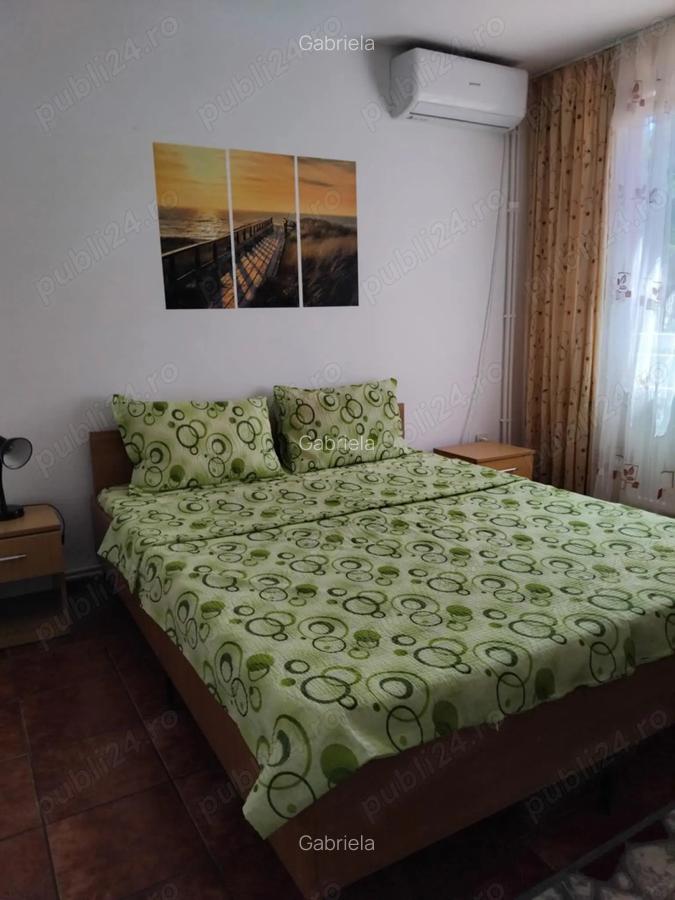 Propietar vand duplex Costine?ti. - 1