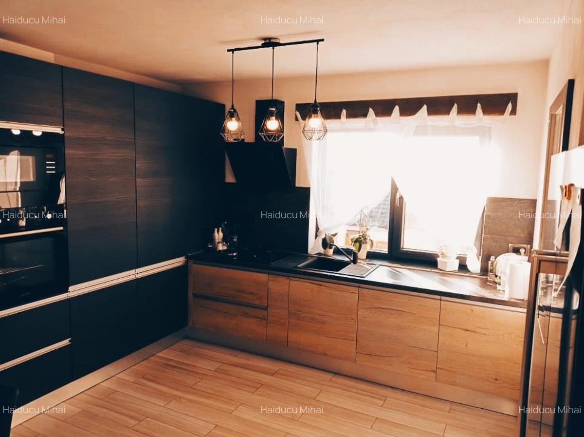 Casa / vila Platou Prundu - Craiovei , mobilata / utilata , finisaje moderne ! - 7