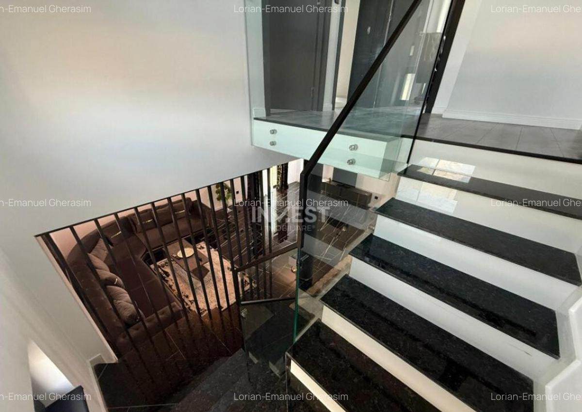 Vila de vanzare cu design deosebit in cartierul Bucium - 13