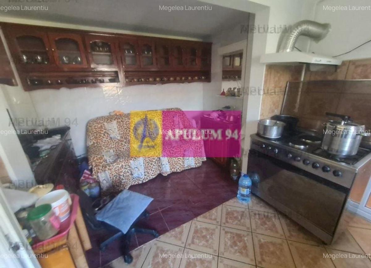 CASA (VILA) DE VANZARE IN CORNU - 9