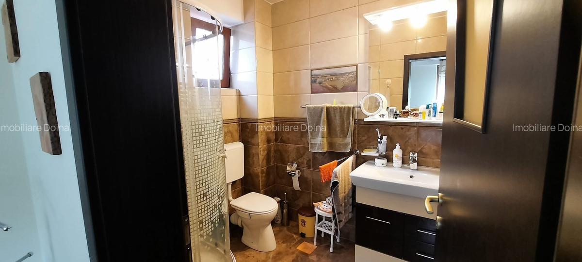 De vanzare apartament 3 camere in vila zona Platoul Izvor - 6