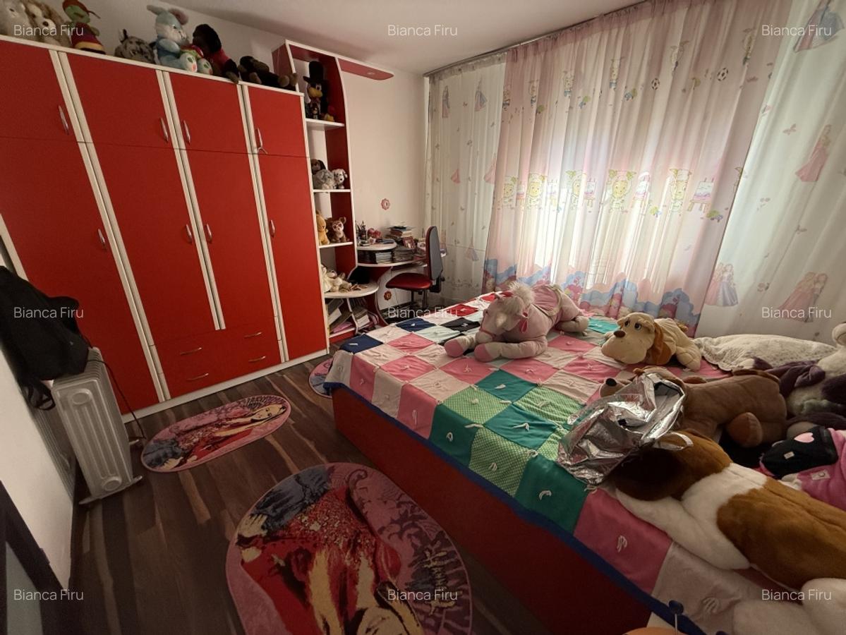 Apartament 4 Camere, open-space, 96mp, George Enescu, zona Liceul de Chimie - 8