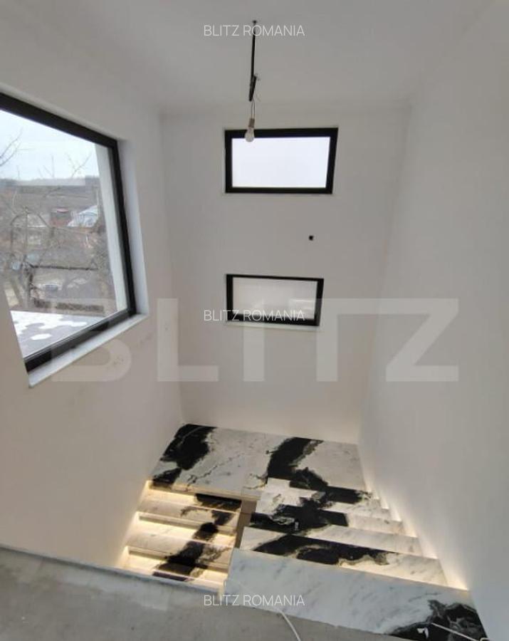 Casa individuala semifinisata 190 mp, teren 382 mp, proximit - 13
