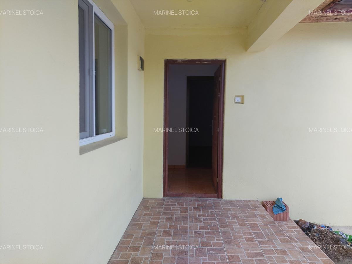 Casa unifamiliala in comuna Racoasa, judetul Vrancea. - 4