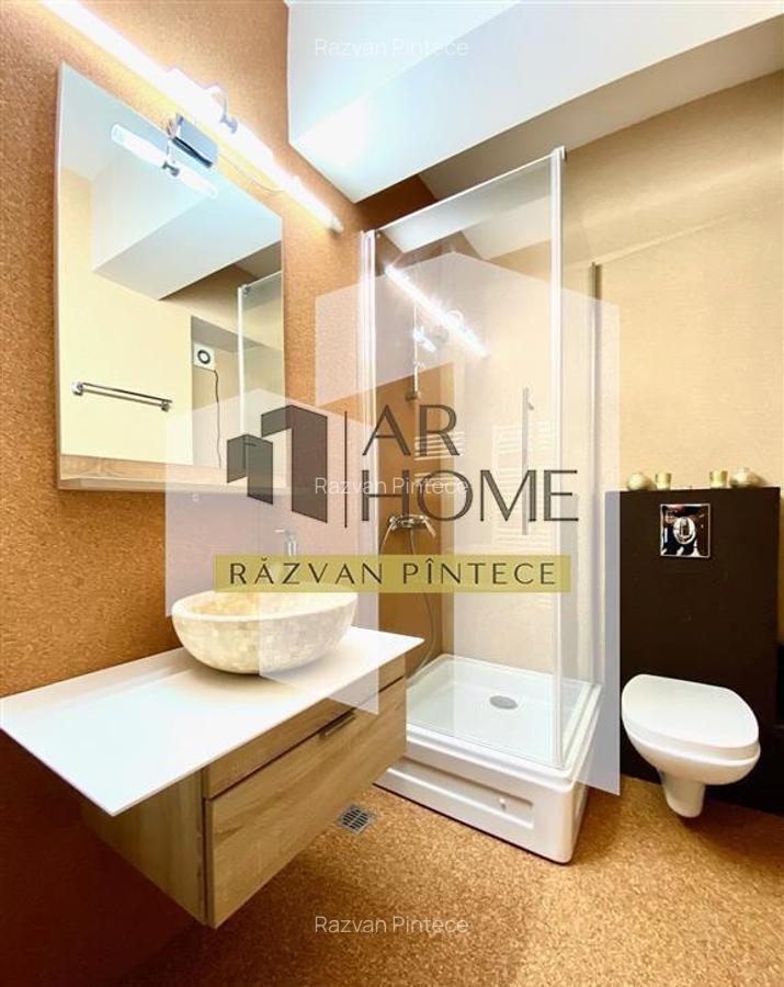 Apartament 3 camere de lux, terasa 35 mp, bloc nou, central, - 8