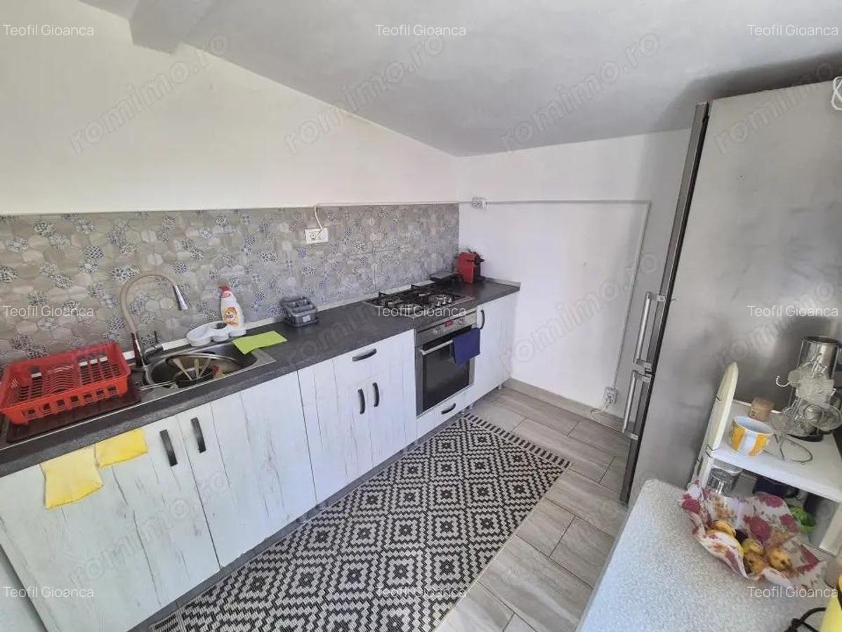 Vanzare casa P+1 cu teren de 769 mp ?i facilita?i complete, str. ?i?e?ti - 8 Vanzare casa P+1 cu teren de 769 mp ?i facilita?i complete, str. ?i?e?ti - 8