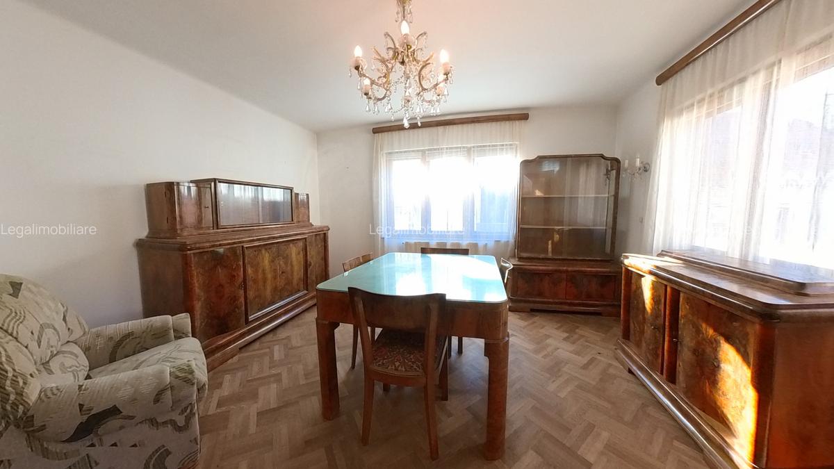 Casă individuala cu 4 camere și garaj în centrul istoric - 4