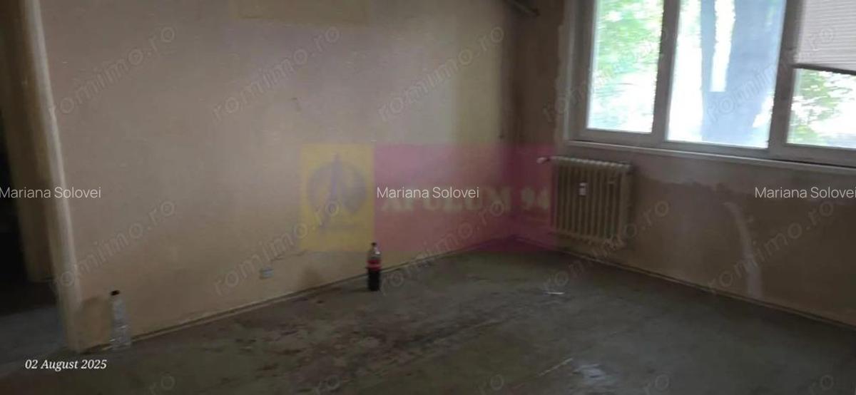 Vanzare apartament 3 camere Prelungirea Ghencea-Raul Doamnei - 2