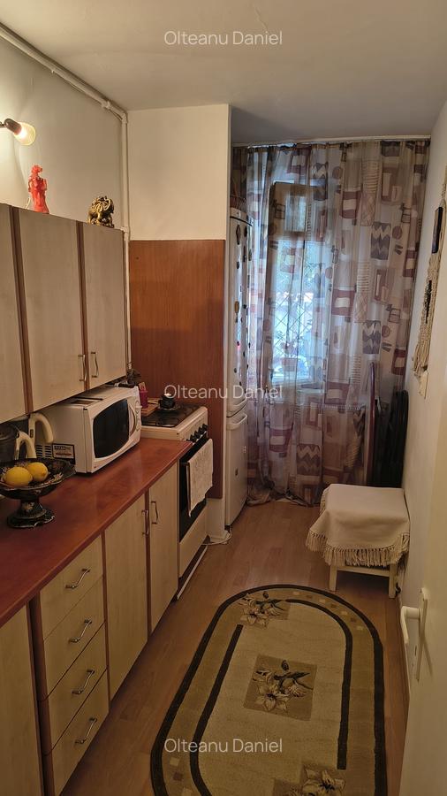 Garsonieră decomandată în Olteniței - 12
