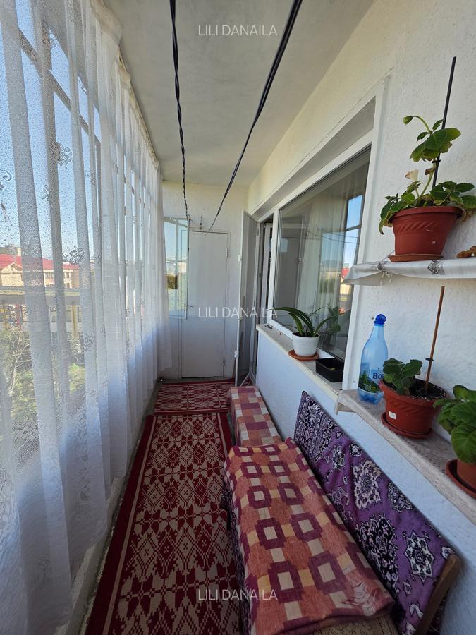 Vand apartament 3 camere Gojdu - 9