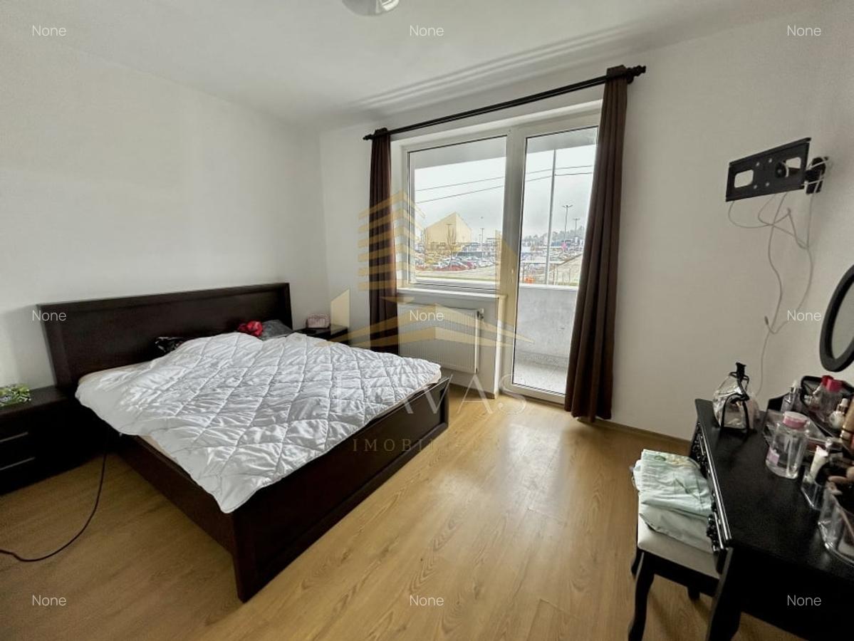 Apartament cu 3 camere semidecomandat, mobilat în Florești - 5