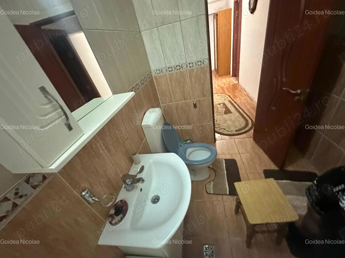 Vand apartament 2 camere - 8