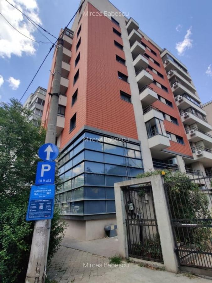 Spatiu de retail cu multiple functiuni in zona Titulescu - Banu Manta - 3 Spatiu de retail cu multiple functiuni in zona Titulescu - Banu Manta - 3