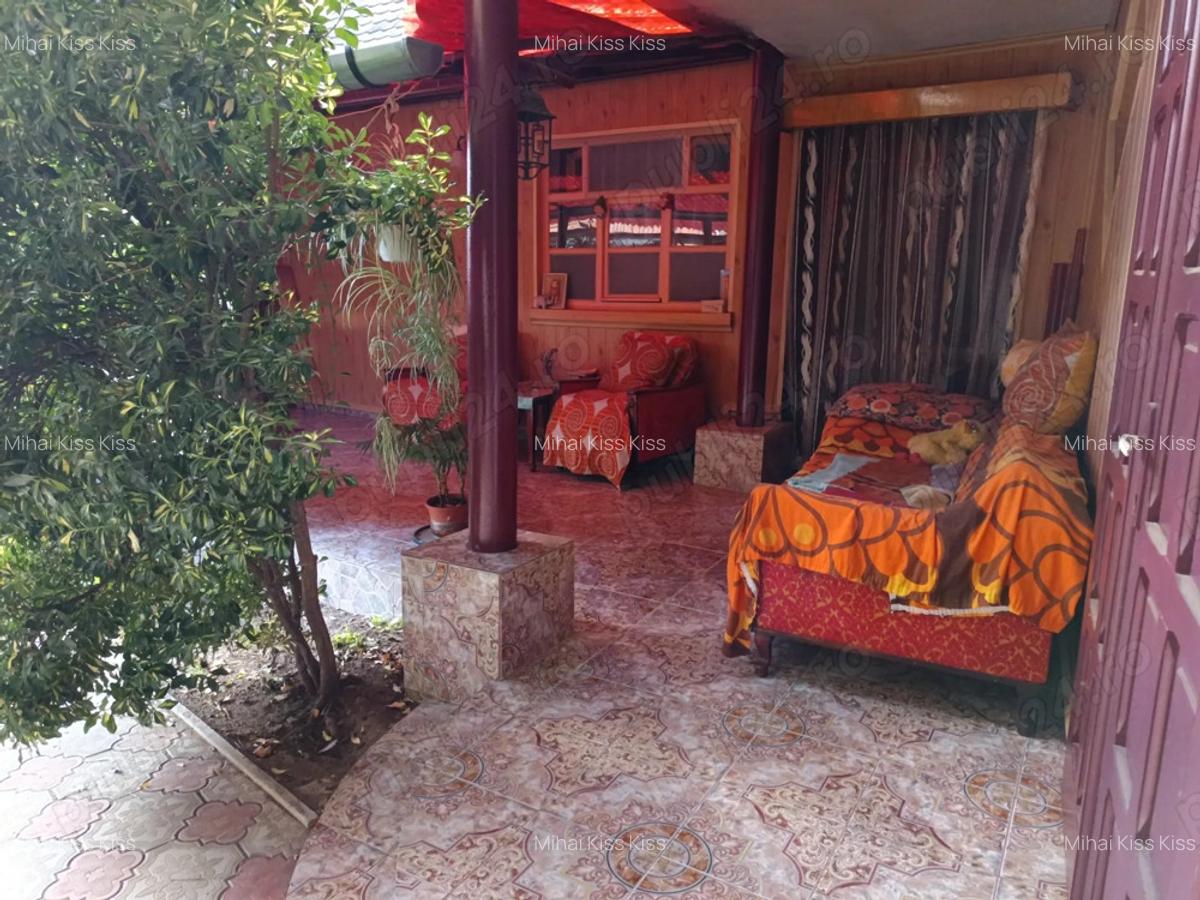 Casa de vanzare - 1