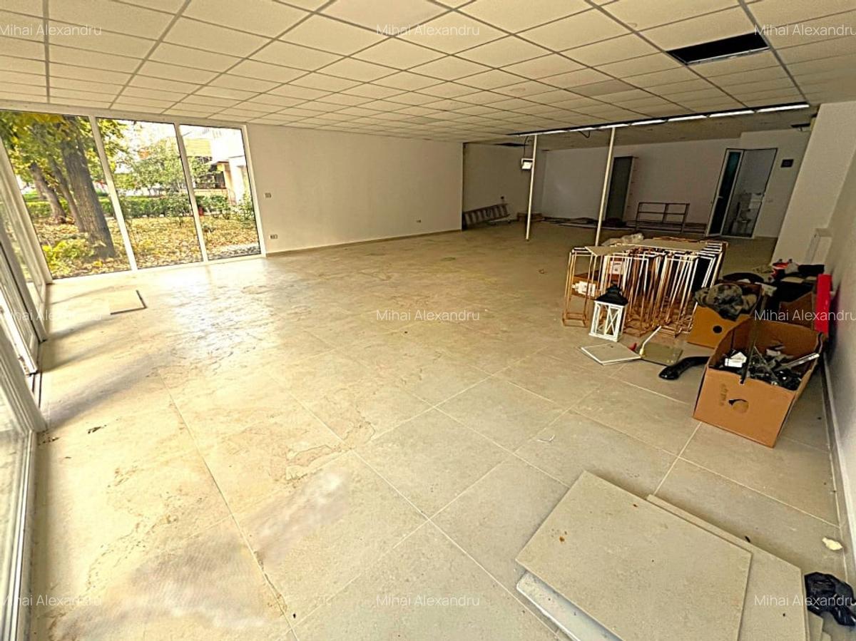 SPATIU COMERCIAL STRADAL INDEPENDENT CU VITRINA DIN STICLA, PRIMA INCHIRIERE - 7