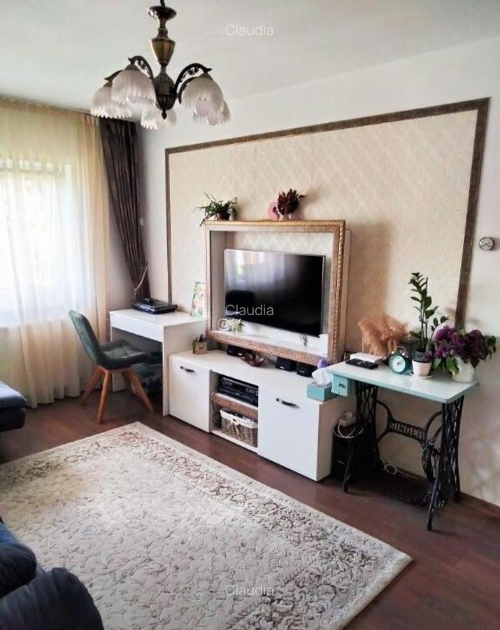 Apartament de 3 camere ASTRA,str Saturn - 2