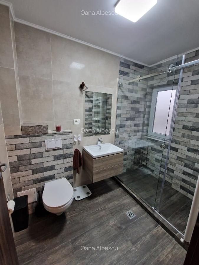 Proprietar - vând 1/2 duplex cu garaj - 10