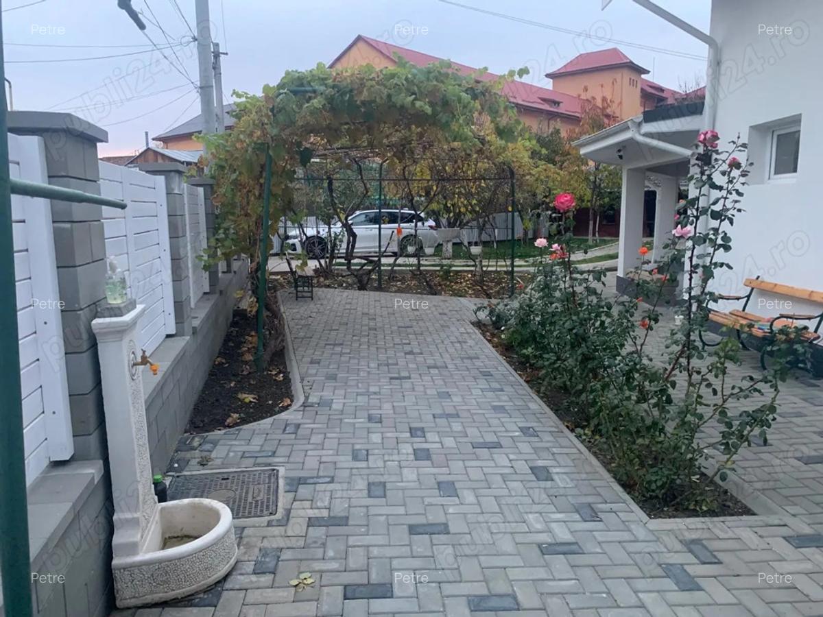 Vand casa 4 camere din caramida zona centrala - 5