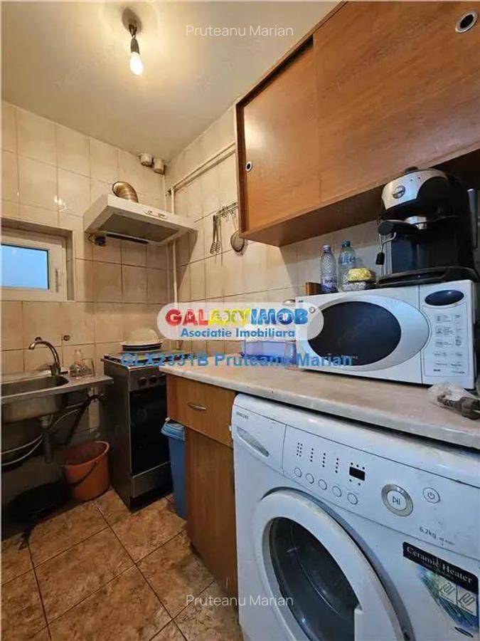 Vanzare apartament cu 2 camere situat in apropriere de Piata Gorjului - 12
