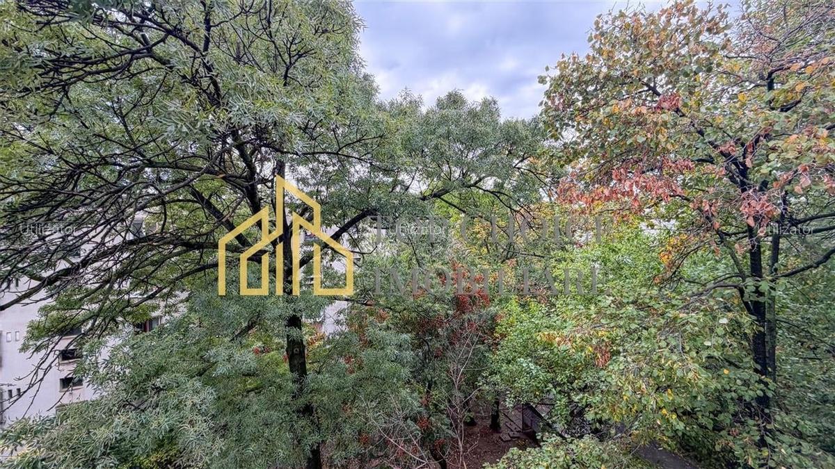 2 CAMERE FLOREASCA - ETAJ 3/3 - LINISTE, VEDERE SPRE SPATE - COMPLET RENOVAT - 32