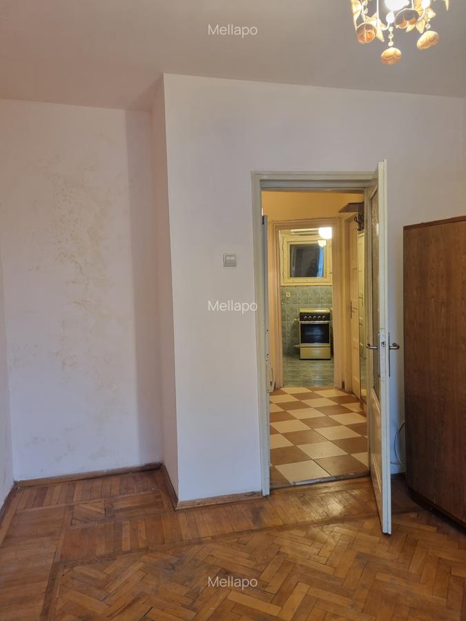 Piata Romana- Rond - 9