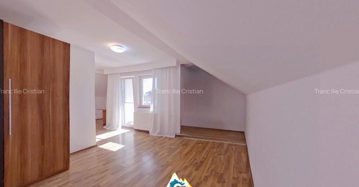 Casa spatioasa cu 3 camere de vanzare in cartierul Aurel Vlaicu Arad - 6