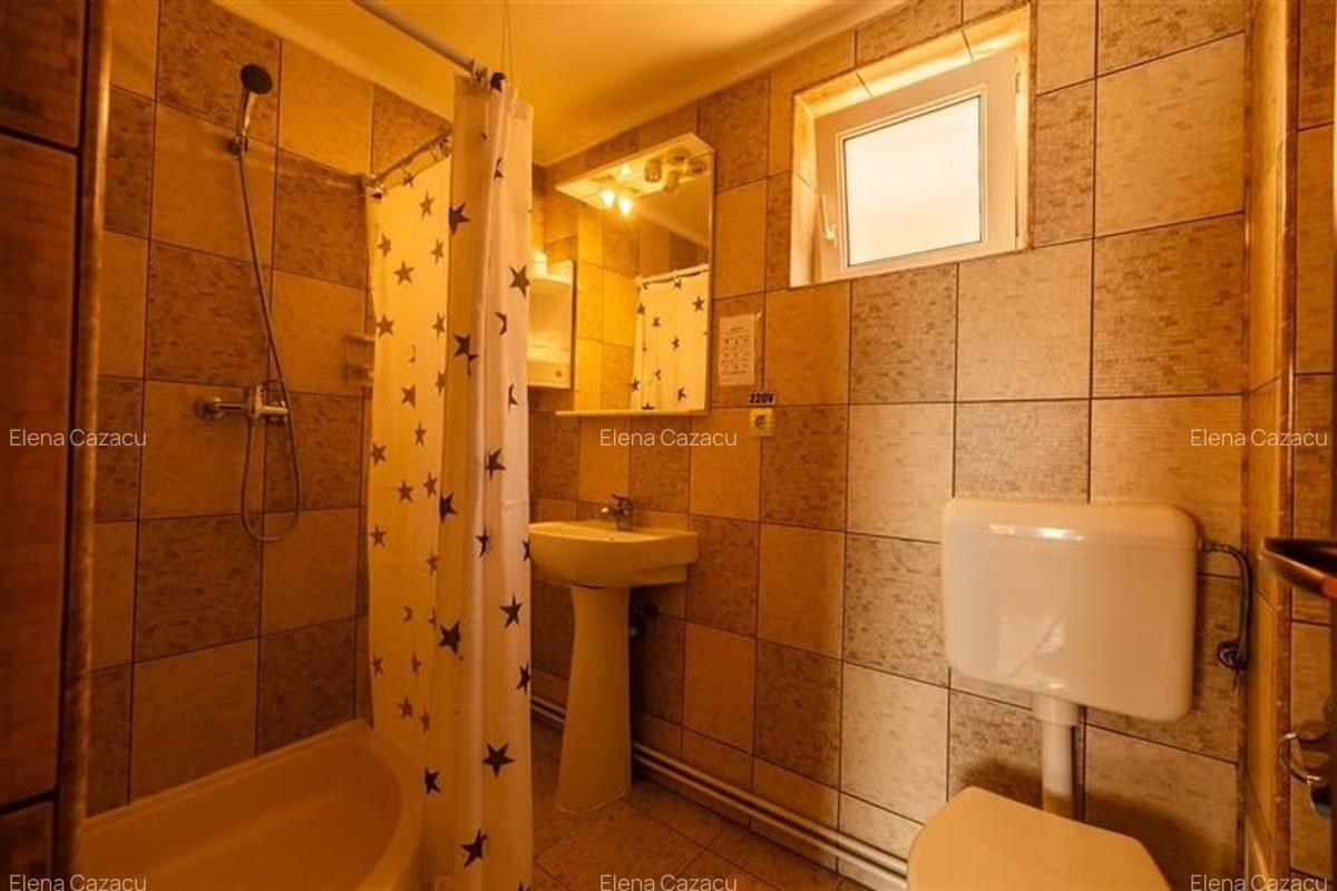 Hotel/Pensiune, 362 mp în Central - 14