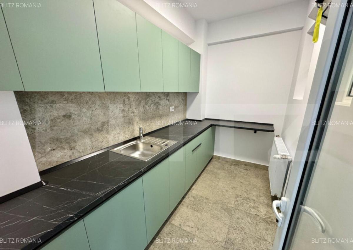 Spa?iu birouri, 200 mp, cu terasa ?i parcare, zona P-?a - 6