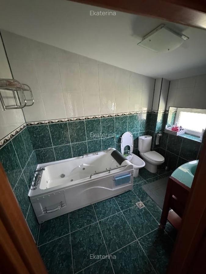 Vila SNAGOV 5 camere cu  piscină - 7