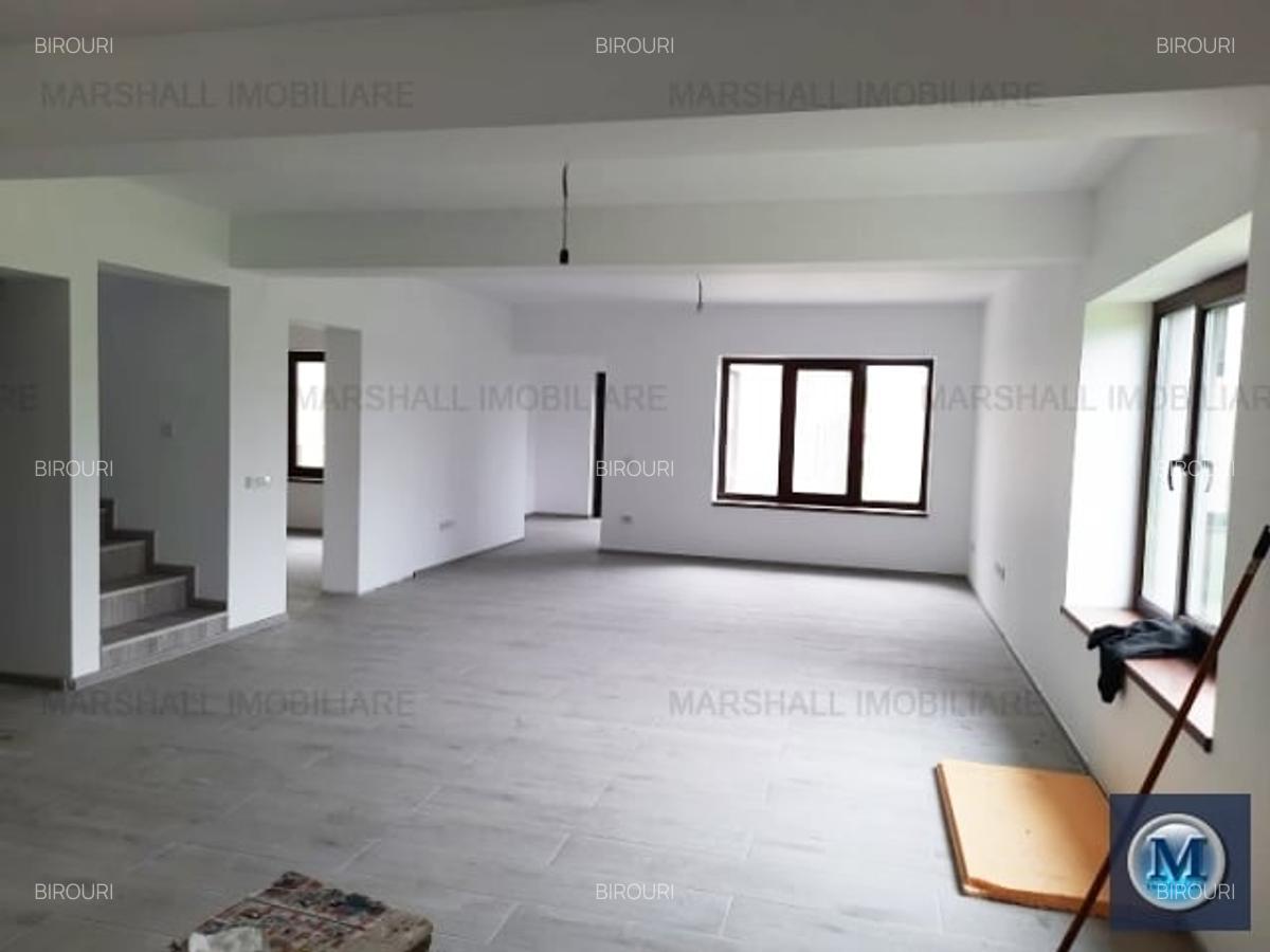 Casă cu 7 camere în Găgeni - 12