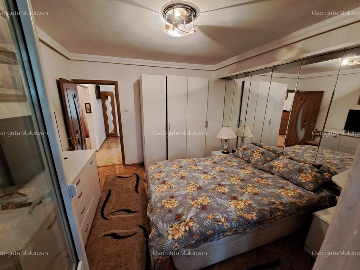 Vand apartament decomandat 2 camere,Tg. Mures, Unirii - 3