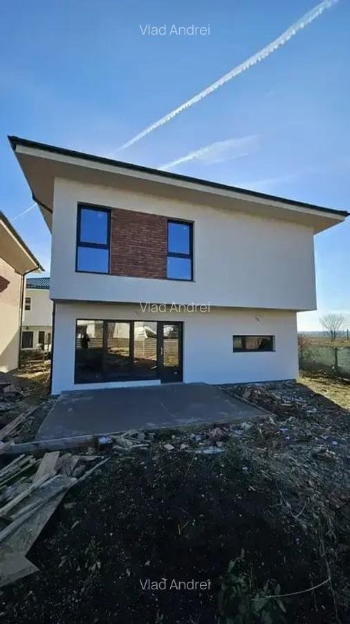 Vila Single 5 Camere | Toate Utilitatiile |  Otopeni | - 1