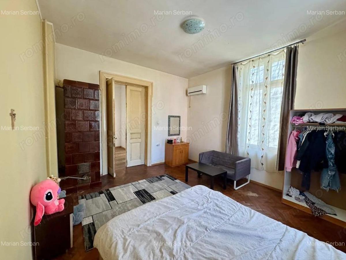 VILA BOIEREASCA ULTRACENTRALA, CURTE MARE - Piata Gemeni / Bd Dacia - 12