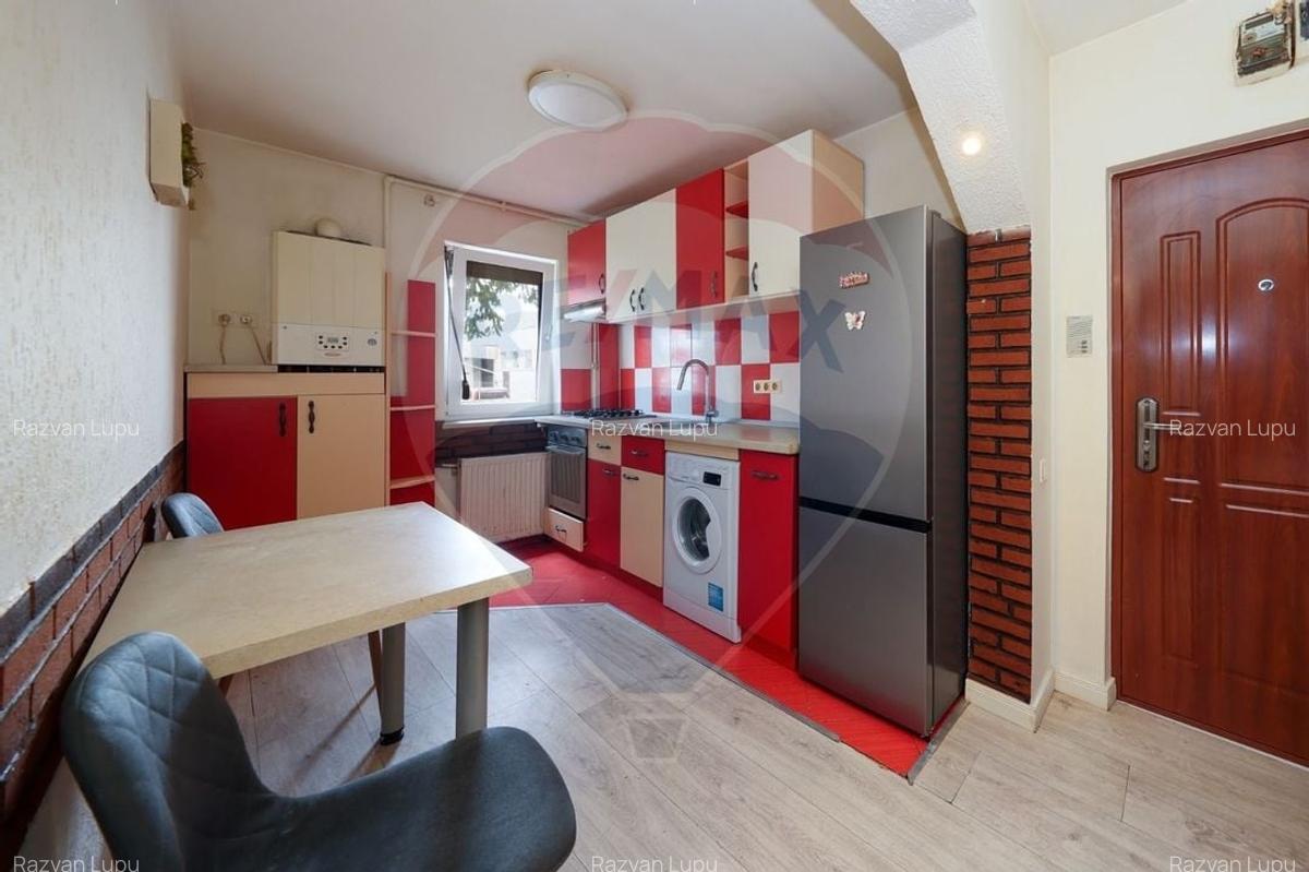 Spatiu comercial / birouri cu intrare separata din strada - 16