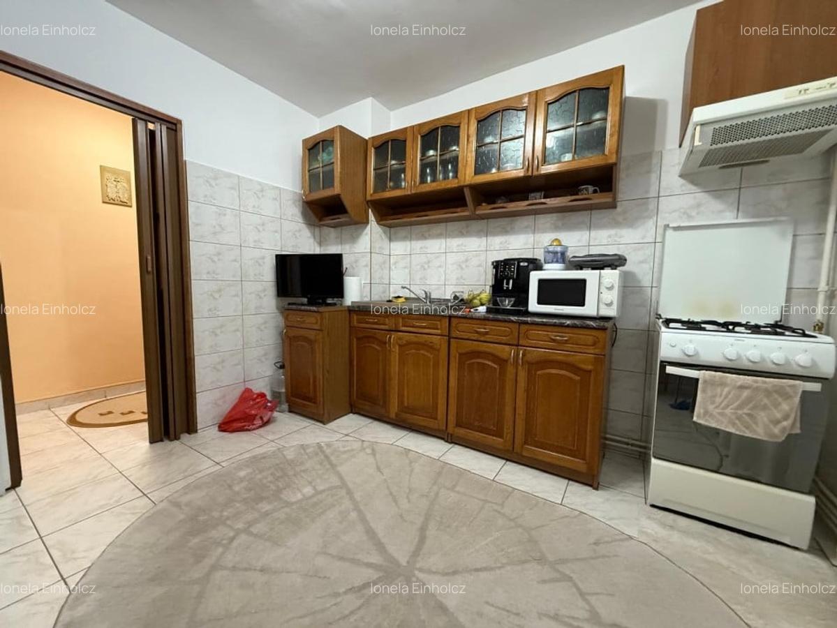 OCAZIE Apartament 2 camere, semidecomandat, parter, 60 mp - Calea Buziasului - 5