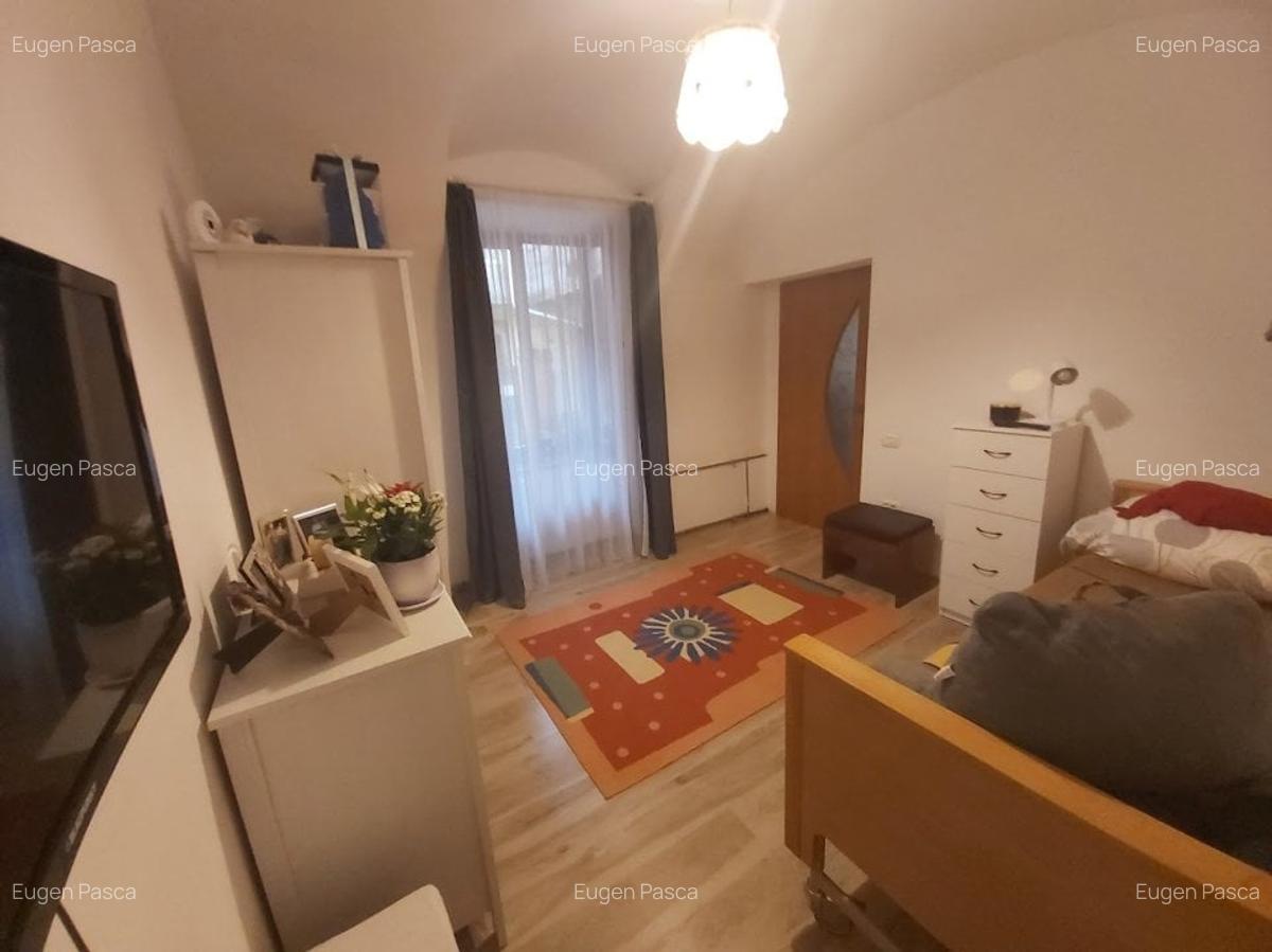 Apartament cu 3 Camere și Istorie, în Inima Timișoarei - Ideal pentru Investiție - 2