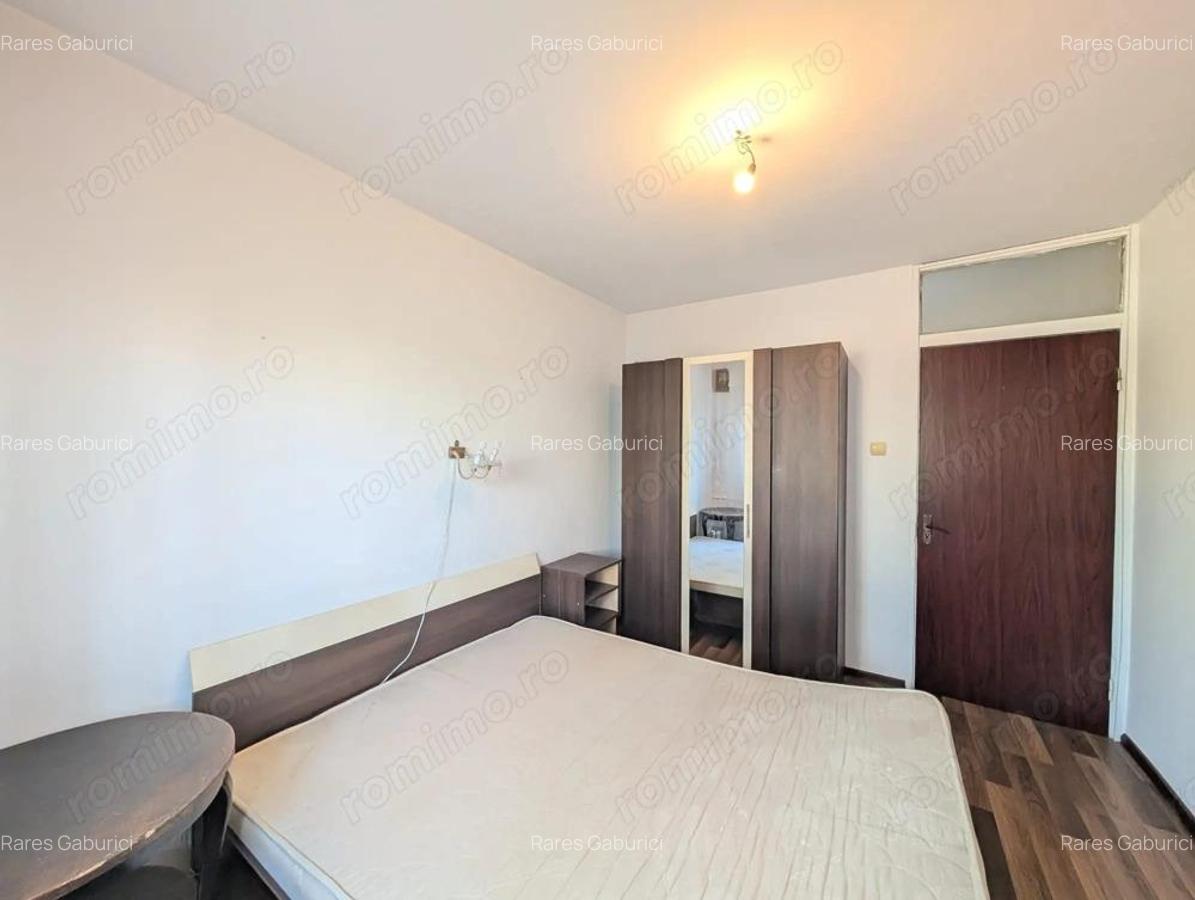 Apartament spa?ios de 3 camere Strada ?eli?a nr. 8 Bucuresti - 10