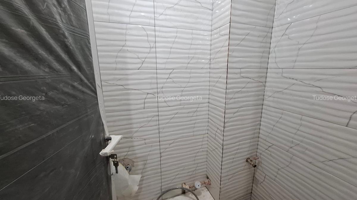 Dacia - ap 3 cam , parter/4 , dec, Suprafata 68,1 mp - 11