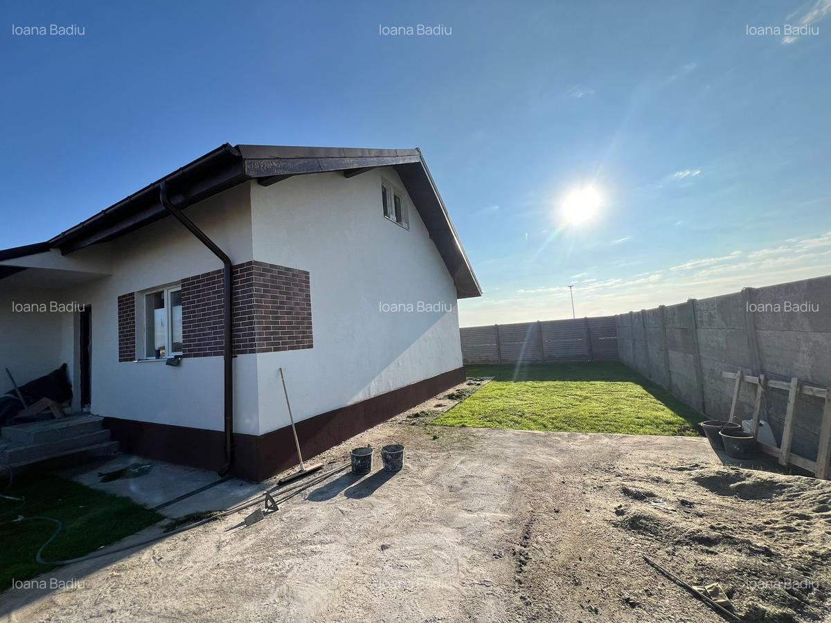 Casa Individuala - 3 Camere -Teren 365mp-5 min de TSV - 4