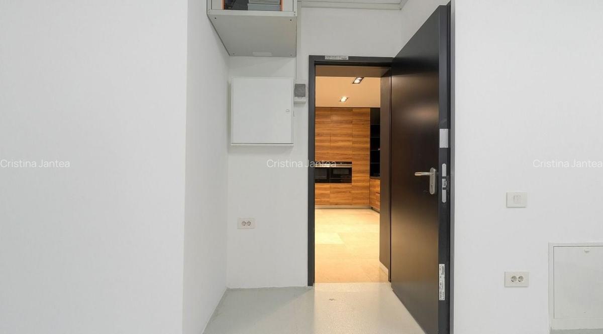 New! American School villa - 34