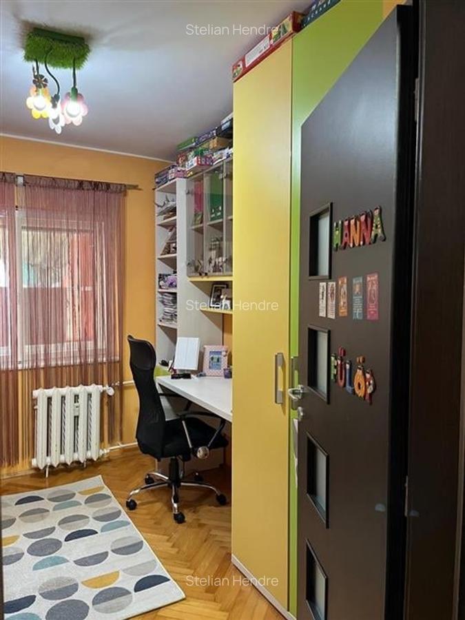 Apartament cu 3 camere decomandat în Rogerius - 8