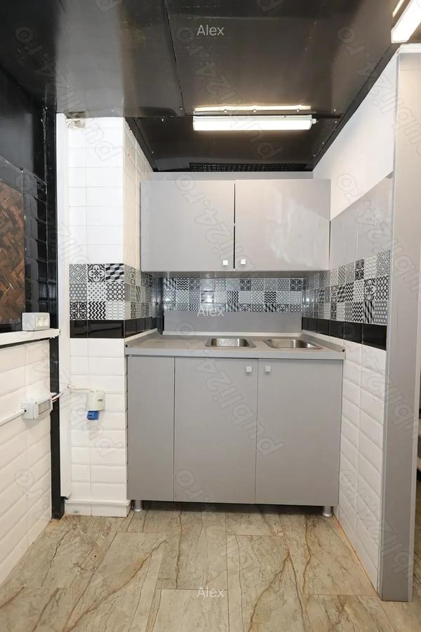 Spatiu comercial de inchiat prevazut cu 380v - 5